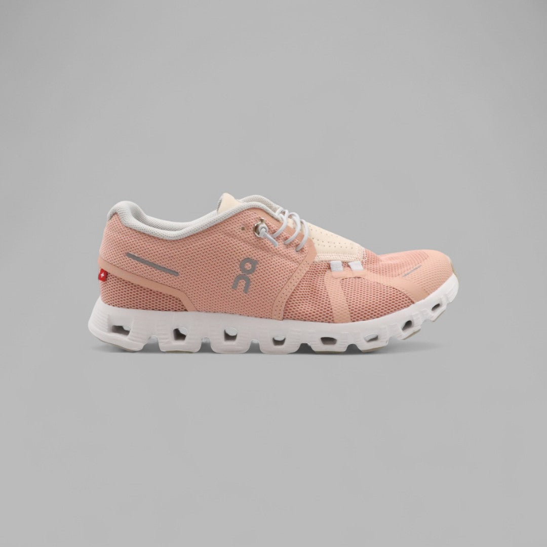 On Running – Cloud 5 Peach
