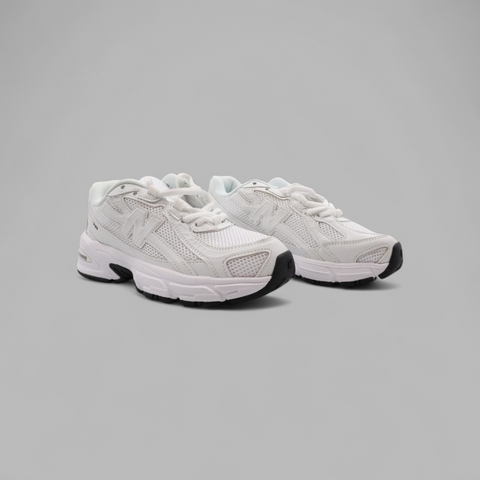 New Balance 740 White